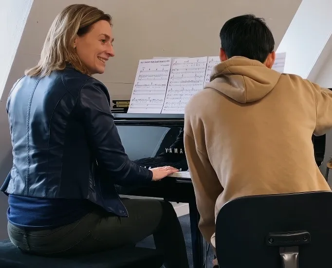Adult piano lesson